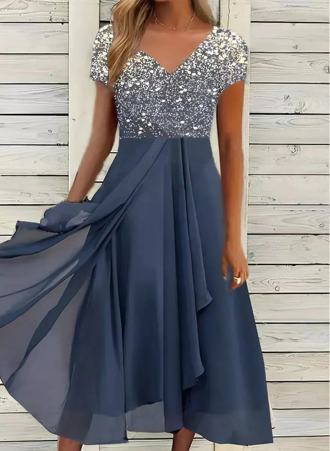 Sara – Elegantes Midikleid