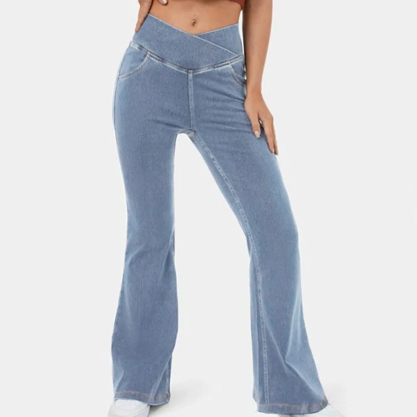 LUSSO™ - Hochtaillierte, ausgestellte Jeanshose