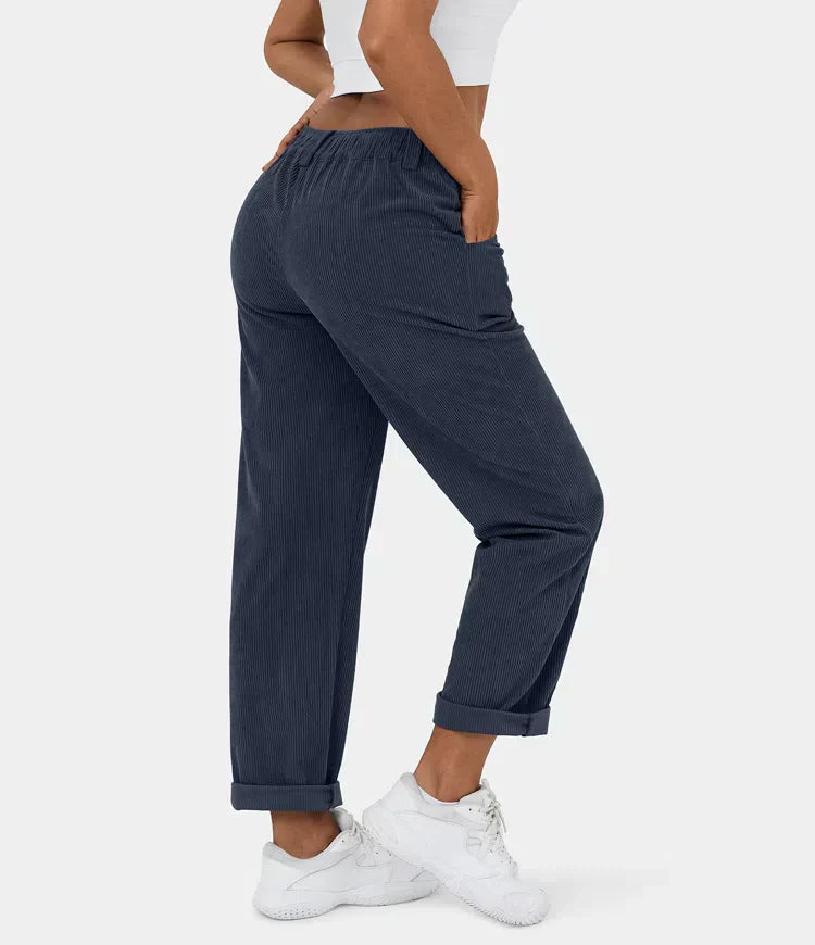 LUSSO™ – Figurbetonte Relaxhose mit weitem Bein