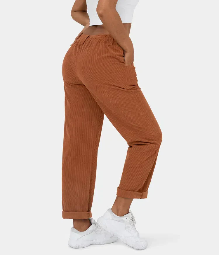 LUSSO™ – Figurbetonte Relaxhose mit weitem Bein
