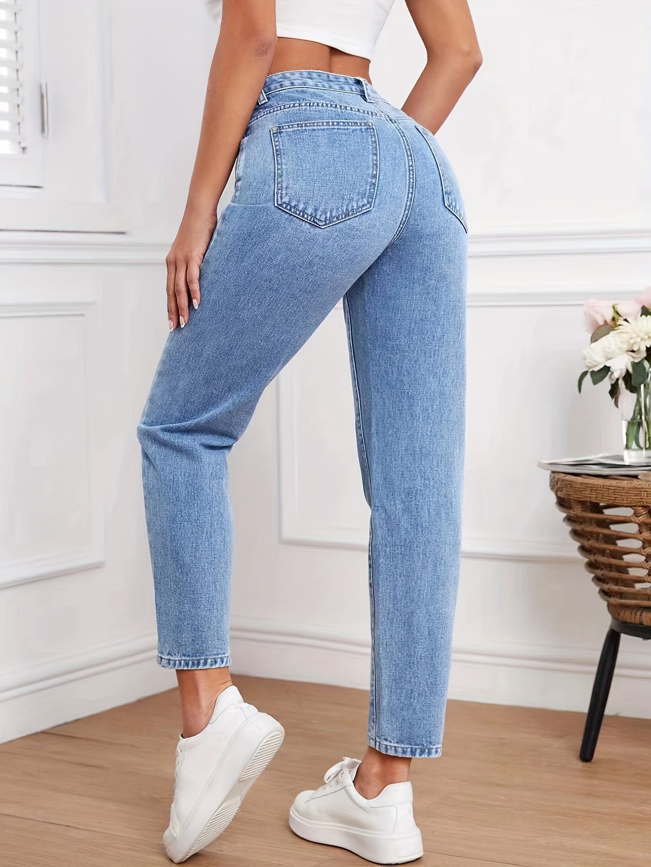 LUSSO™ - Trendy High-Waisted Jeans