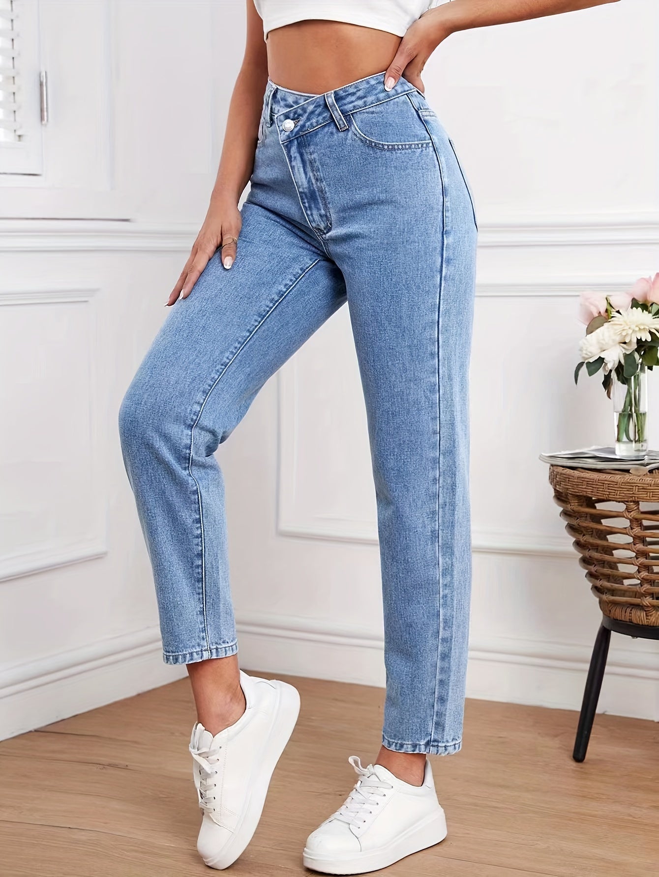 LUSSO™ - Trendy High-Waisted Jeans