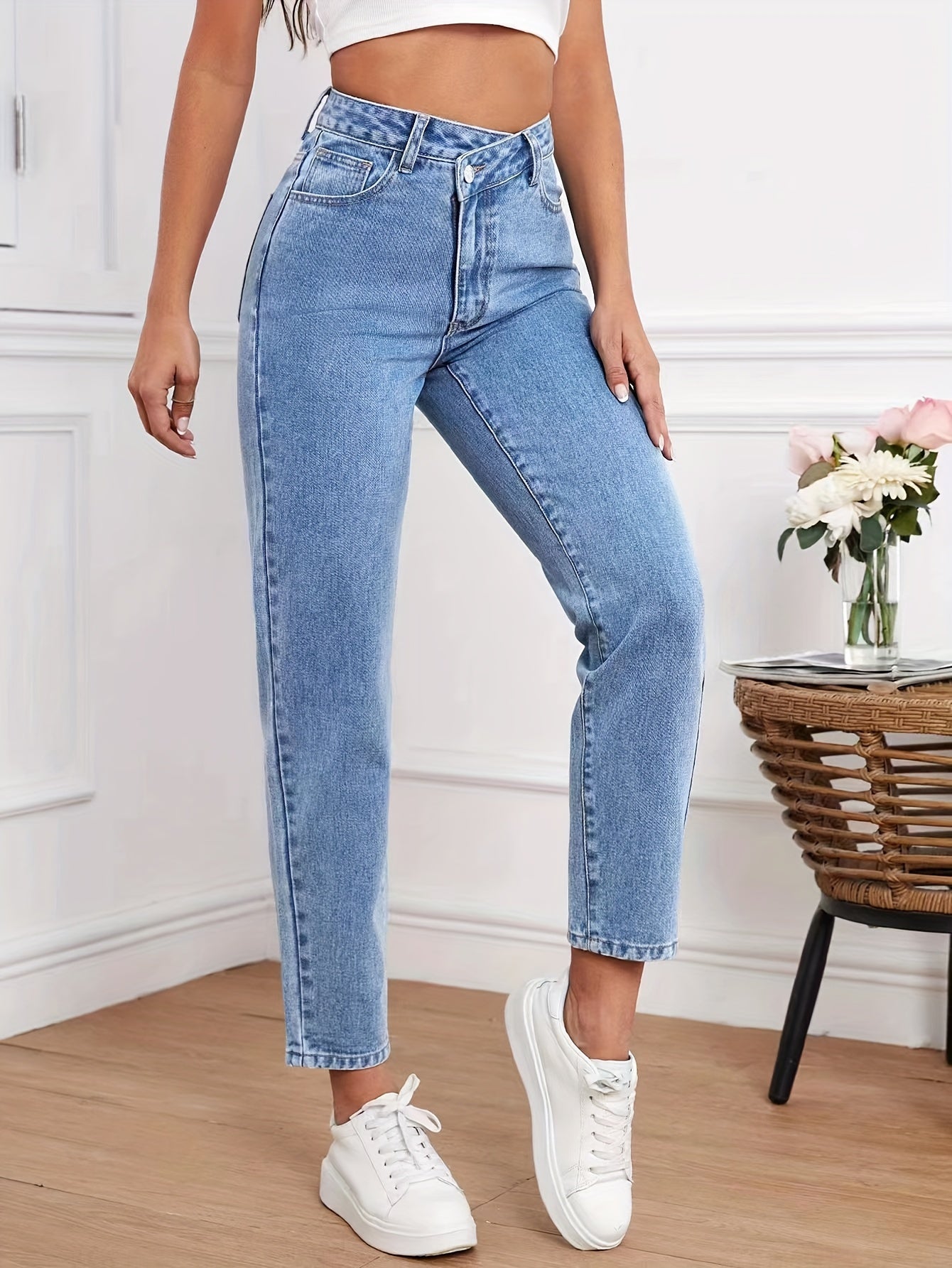 LUSSO™ - Trendy High-Waisted Jeans