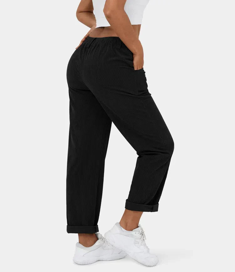 LUSSO™ – Figurbetonte Relaxhose mit weitem Bein